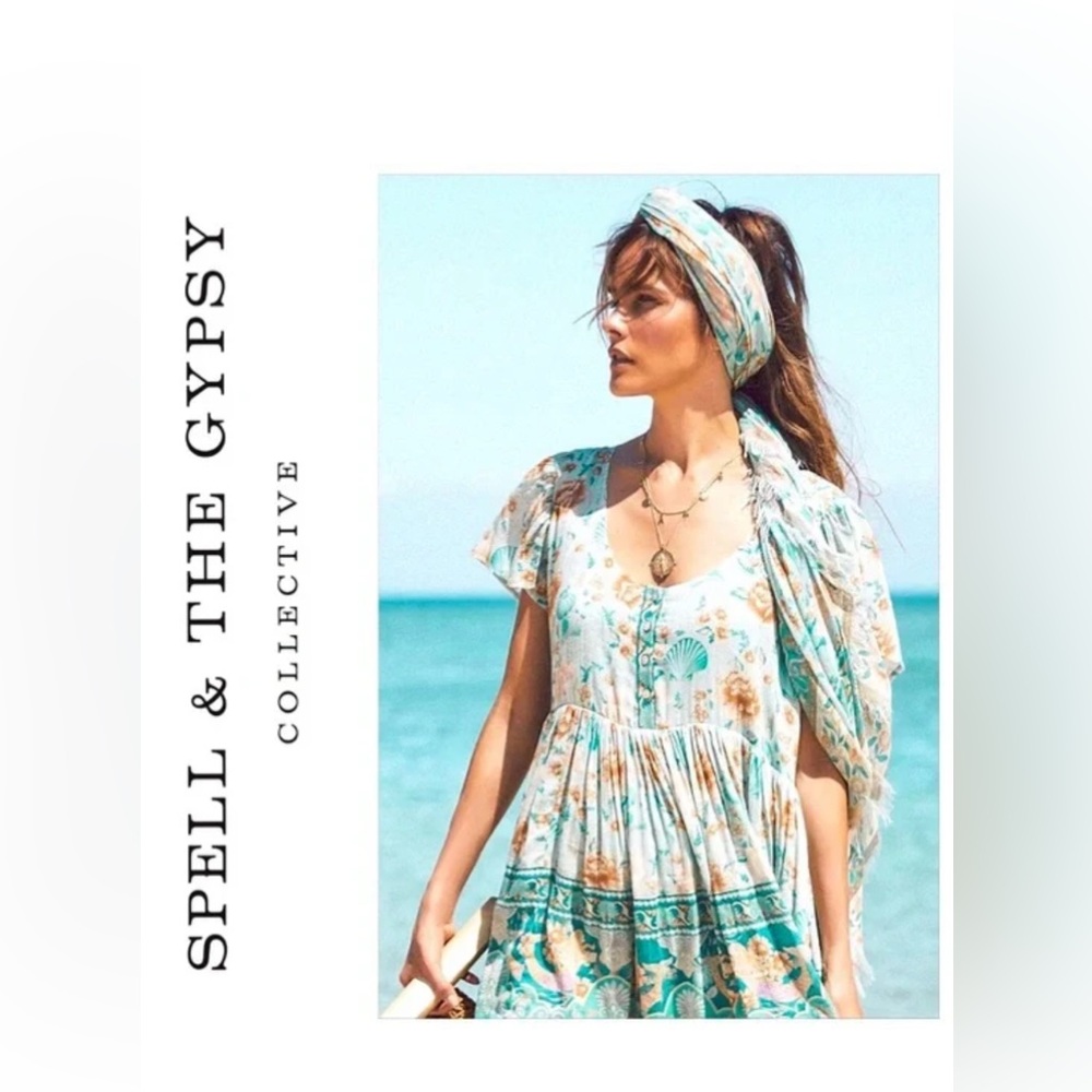 Spell Seashell Travel Scarf NWT